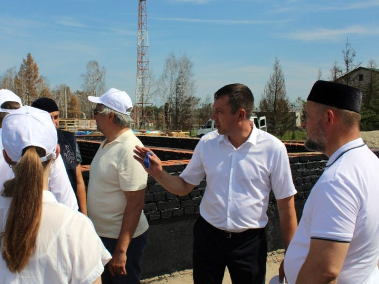 В селе Юлдус с рабочим визитом побывал заместитель губернатора Курганской области Константин Ермаков.
